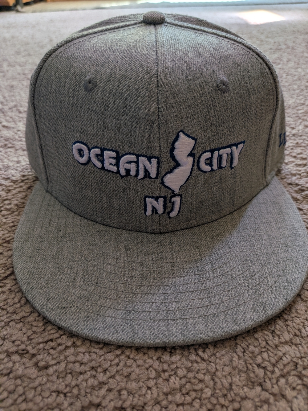 Ocean City,NJ Embroidered Gray Snapback 3-D Flatbrim Hat